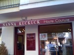 <!--:en-->Looking for the Red Carpet dress at Nana Kuckuck in Berlin!!!!!!<!--:-->